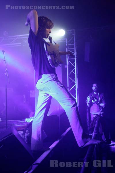 YAK - 2015-11-13 - PARIS - La Boule Noire - 